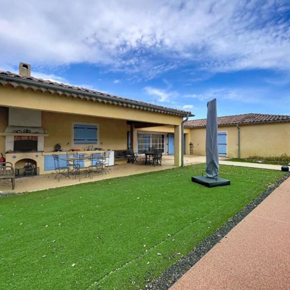 � vendre  Villa Olli�res (83470)