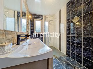  Maison � vendre 7 pi�ces 150 m�