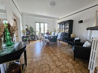  Maison � vendre 5 pi�ces 140 m�