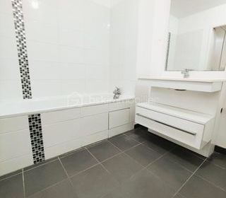  Appartement � vendre 3 pi�ces 64 m�