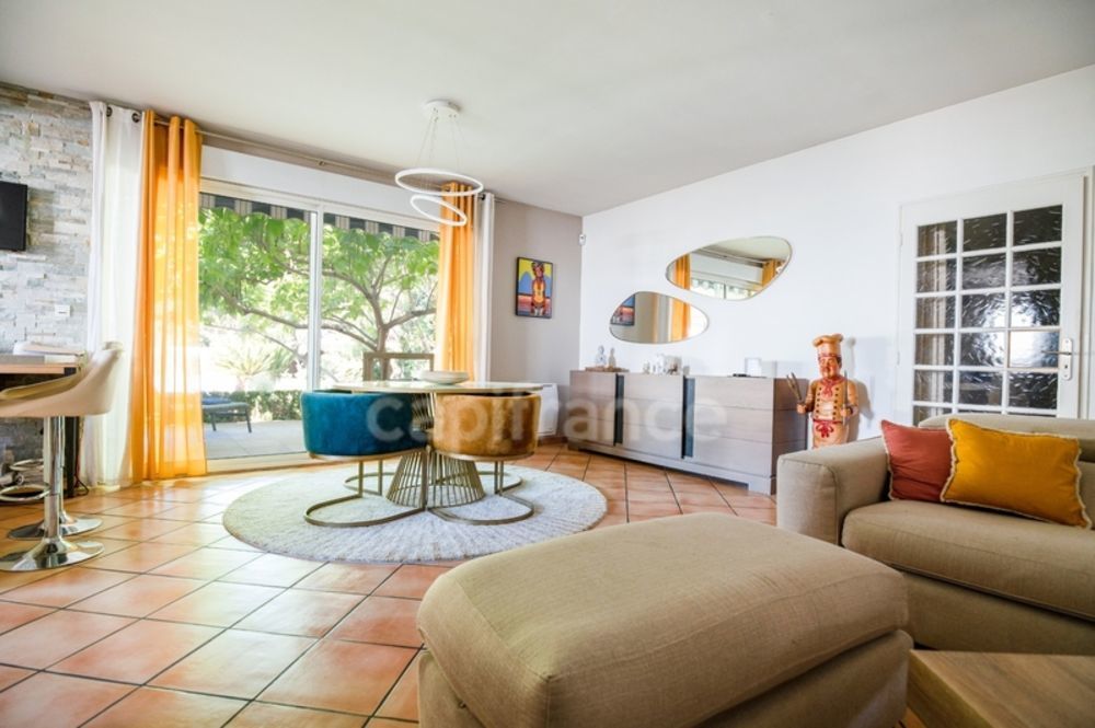 � vendre  Villa P�zilla-la-Rivi�re (66370)