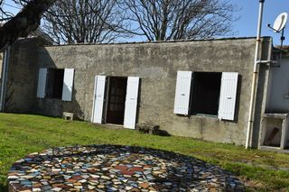  Propri�t�/ch�teau � vendre 6 pi�ces 100 m�