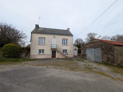   Bubry propri�t� compos�e d'une maison � usage d'habitation avec garage, deux petits hangars, une grange en pierre, une long�re e Maison - 6 pi�ce(s) - 90 m�