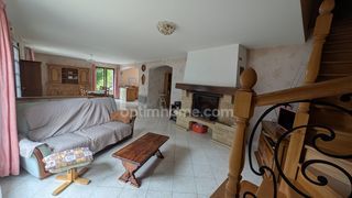  Maison � vendre 6 pi�ces 234 m�