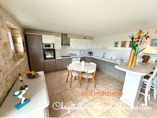  Maison � vendre 7 pi�ces 240 m�