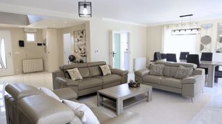  Maison � vendre 8 pi�ces 220 m�