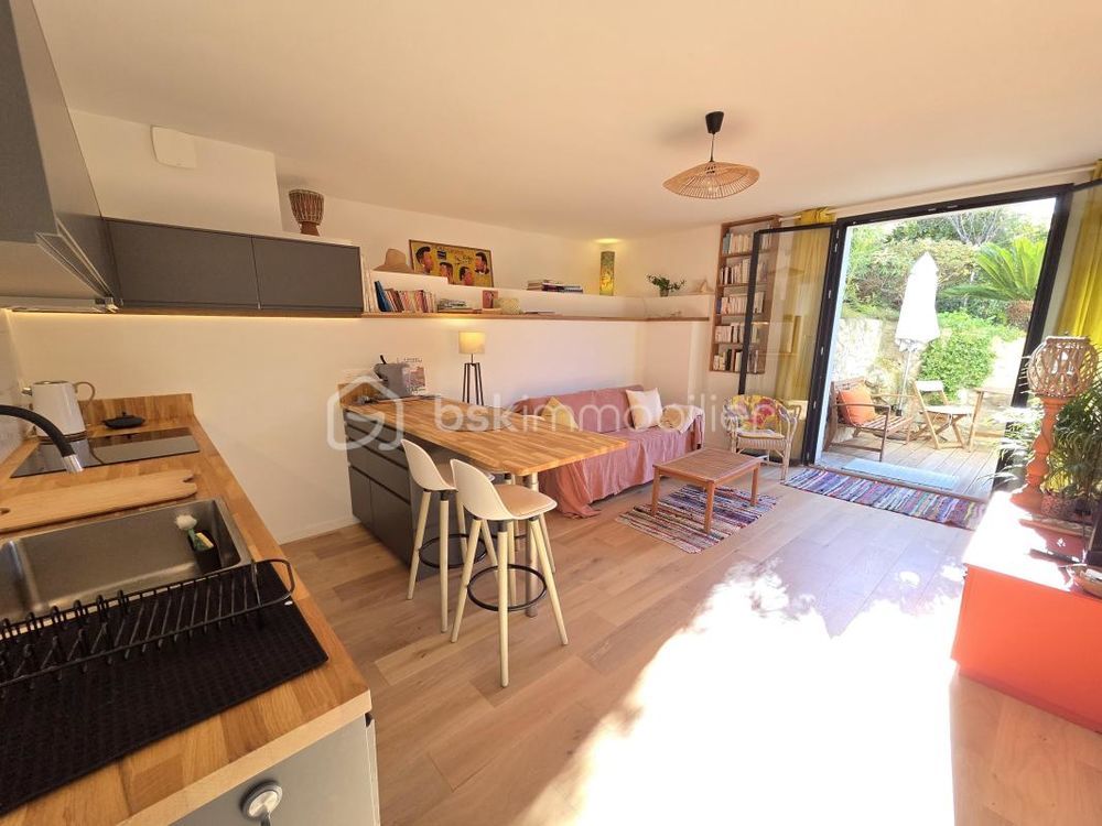 � vendre  Maison Vallauris (06220)