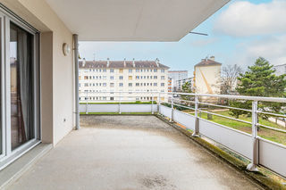  Appartement � vendre 4 pi�ces 79 m�