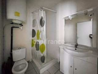  Immeuble � vendre 10 pi�ces 140 m�