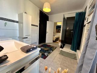  Appartement � louer 2 pi�ces 64 m�