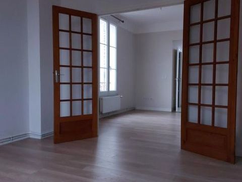   Appartement de 40m2 � louer sur Les Essarts-le-Roi Appartement - 2 pi�ce(s) - 40 m�