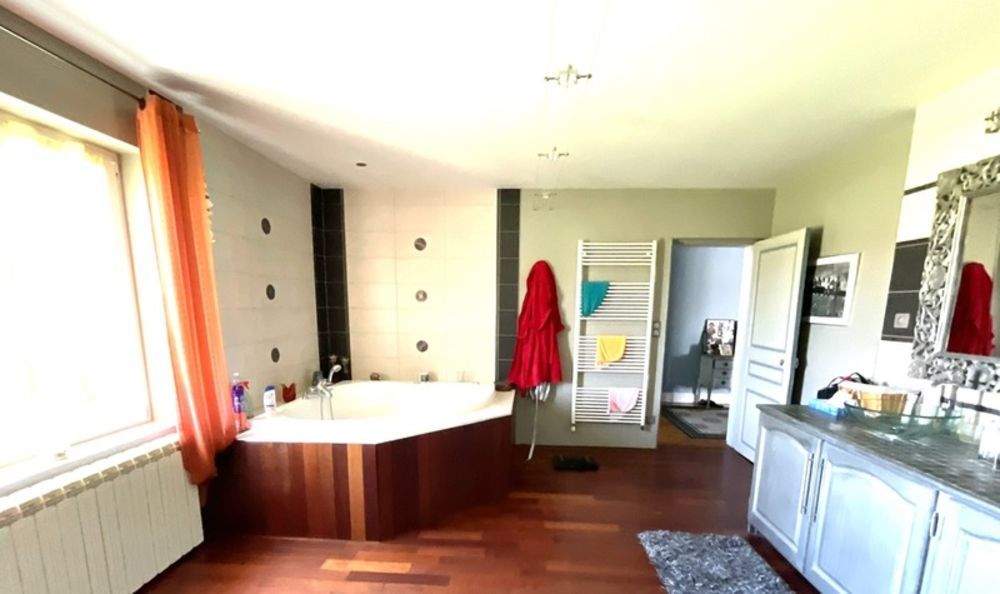 � vendre  Maison Brissay-Choigny (02240)