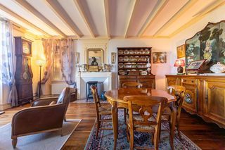  Maison � vendre 7 pi�ces 327 m�