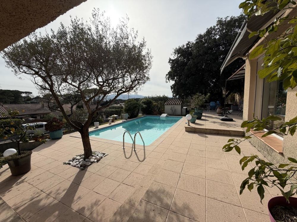 � vendre  Villa Puget-sur-Argens (83480)