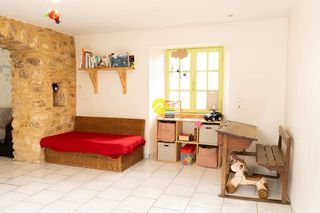  Propri�t�/ch�teau � vendre 3 pi�ces 108 m�