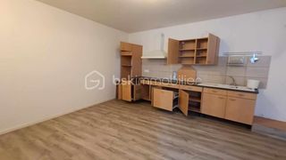  Immeuble � vendre 7 pi�ces 175 m�