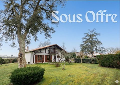   Maison d''Architecte de 135 m� - 4 Chambres - Proche Oc�an Maison - 5 pi�ce(s) - 135 m�