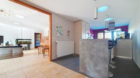   Secteur NOMAIN Maison - 5 pi�ce(s) - 163 m�