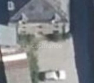  Immeuble � vendre 15 + pi�ces 322 m�