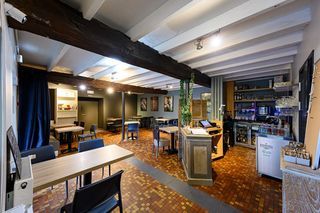  Immeuble � vendre 12 pi�ces 460 m�