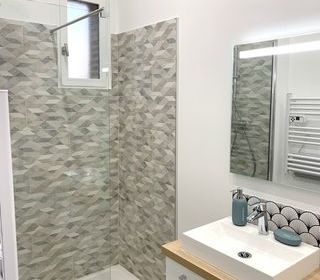  Immeuble � vendre 15 + pi�ces 300 m�