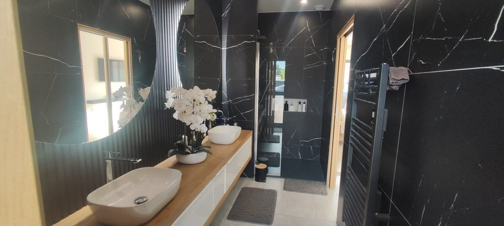 � vendre  Villa Vias (34450)