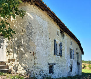  Remise / Grange � vendre 4 pi�ces 123 m�