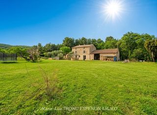  Maison � vendre 8 pi�ces 266 m�