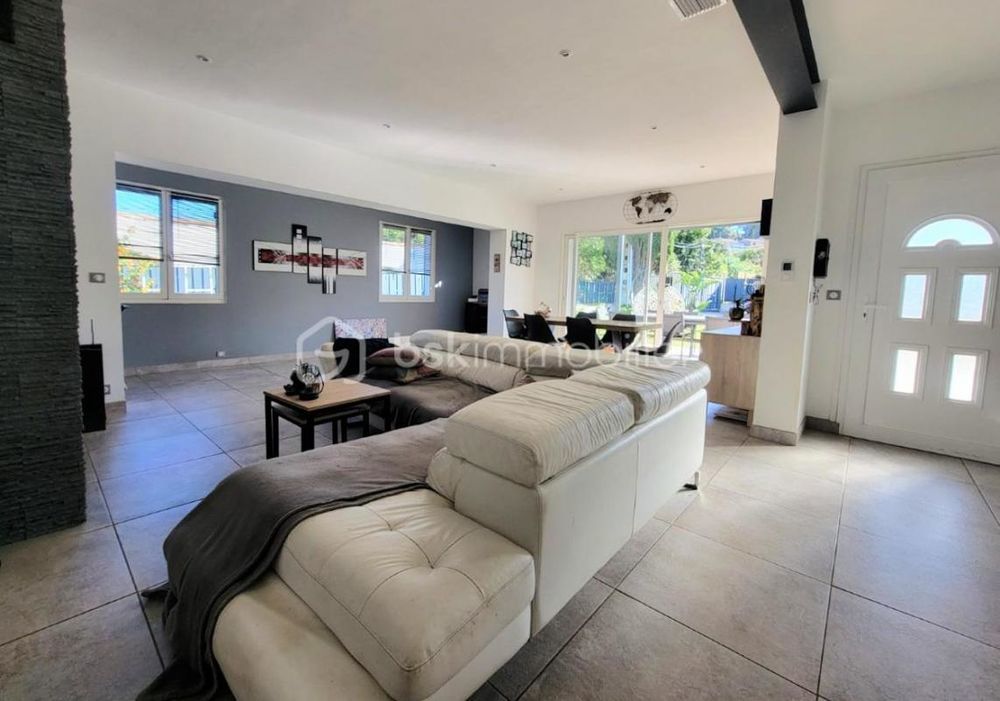 � vendre  Villa Six-Fours-les-Plages (83140)