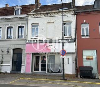  Immeuble � vendre 121 m�