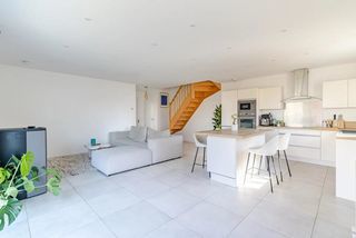  Maison � vendre 4 pi�ces 95 m�