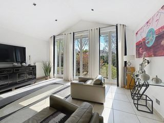  Villa � vendre 8 pi�ces 212 m�