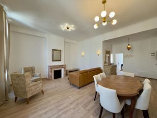  Appartement � louer 3 pi�ces 82 m�