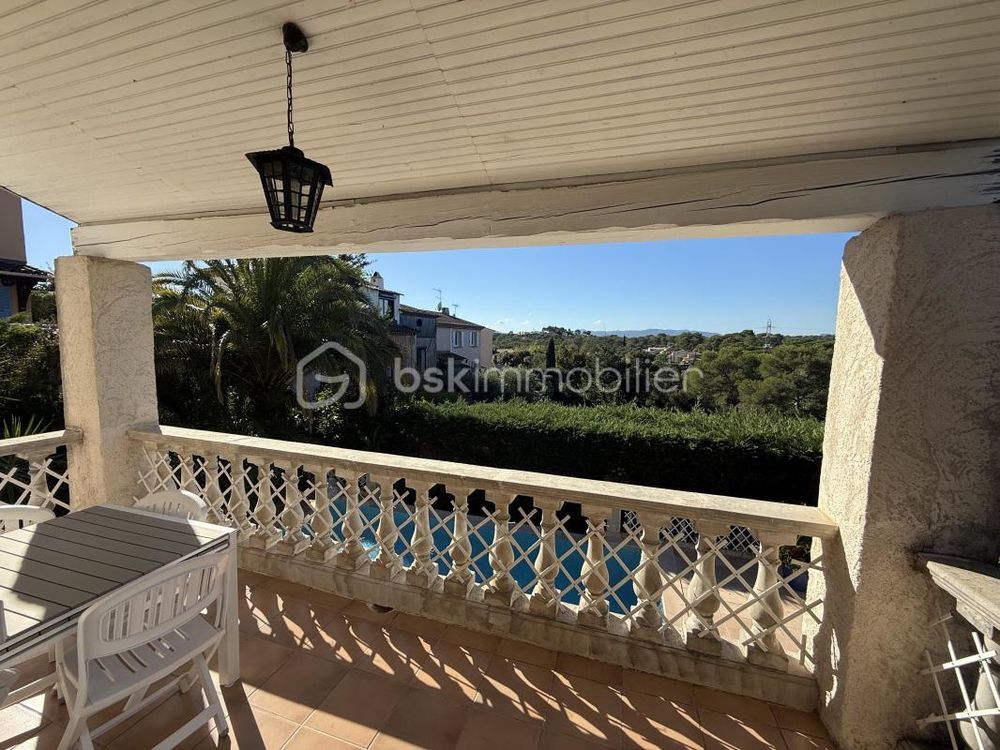 � vendre  Maison Saint-Rapha�l (83700)