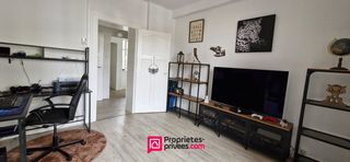  Immeuble � vendre 15 + pi�ces 588 m�