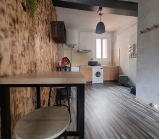  Immeuble � vendre 5 pi�ces 140 m�