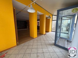  Immeuble � vendre 7 pi�ces 200 m�