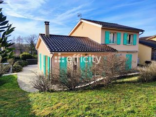  Villa � vendre 8 pi�ces 146 m�