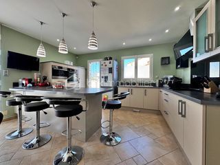  Villa � vendre 5 pi�ces 135 m�