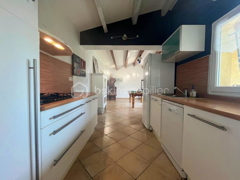 � vendre  Propri�t�/ch�teau P�lissanne (13330)