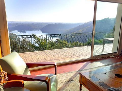   Maison avec vue mer EXCEPTIONNELLE - LANDEVENNEC (29 560) - Presqu'ile de Crozon Maison - 9 pi�ce(s) - 165 m�