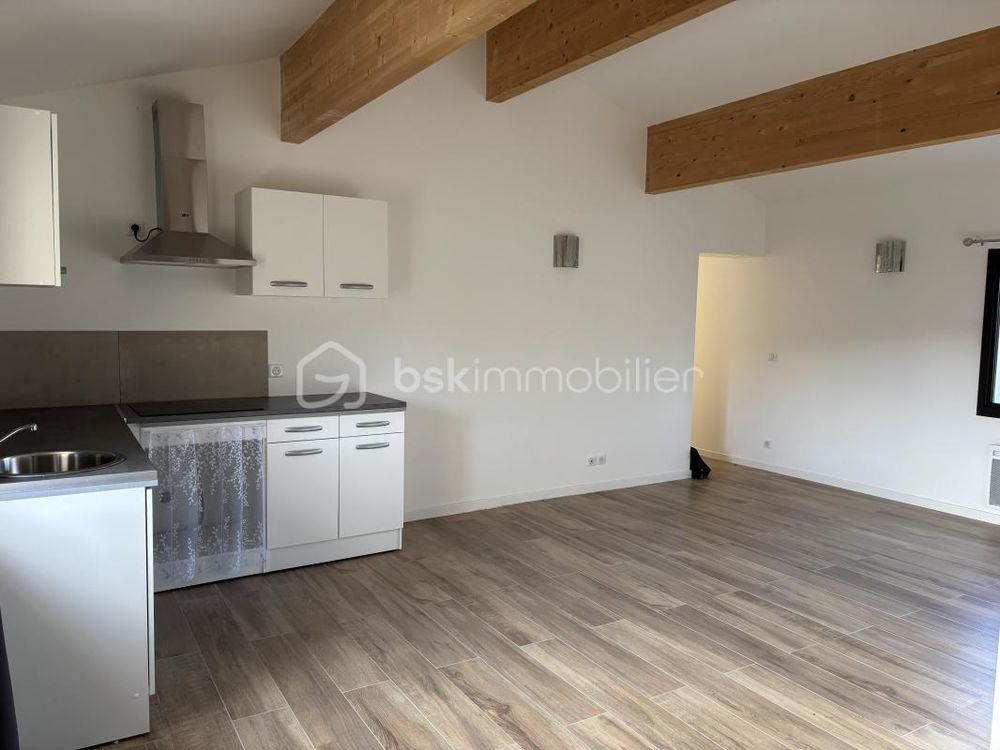 � vendre  Maison Banon (04150)