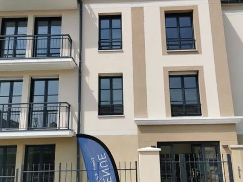   T4 avec double parking et balcon � LIMAY Appartement - 4 pi�ce(s) - 77 m�