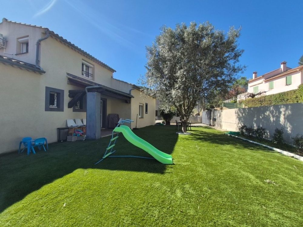 � vendre  Maison Solli�s-Toucas (83210)