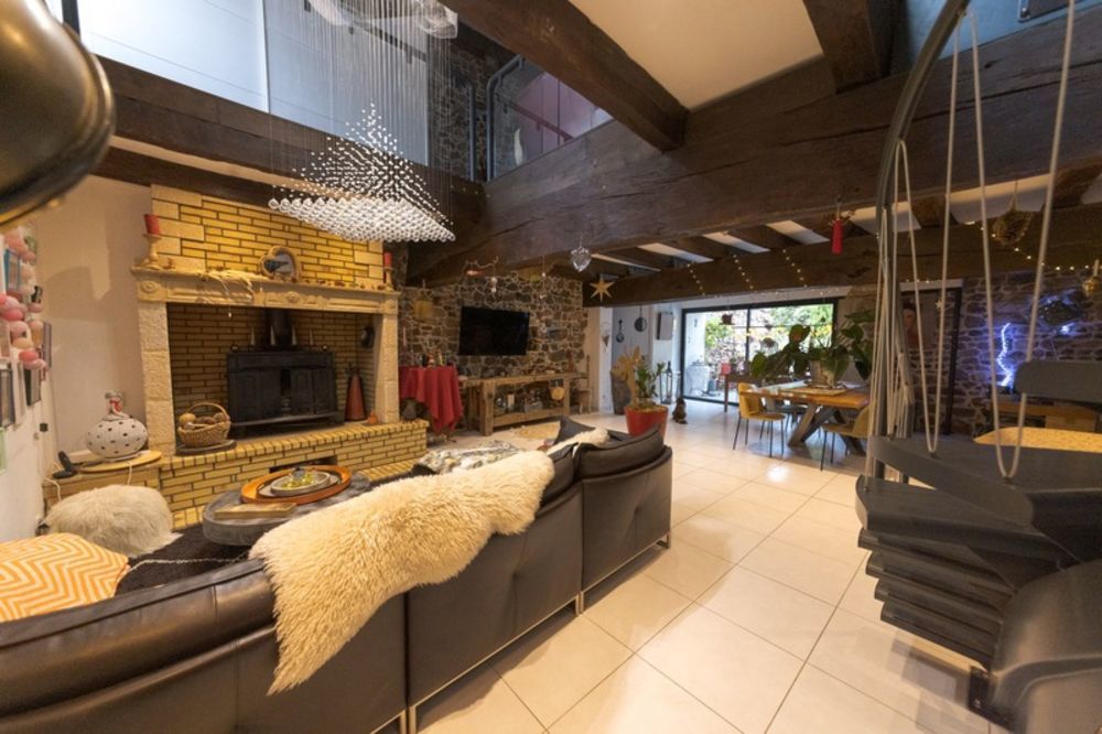 � vendre  Maison Villerest (42300)