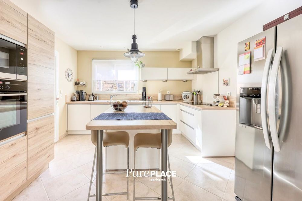 � vendre  Maison La Cadi�re-d'Azur (83740)