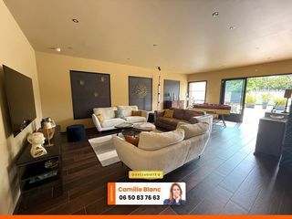  Maison � vendre 5 pi�ces 239 m�