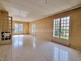  Maison � vendre 6 pi�ces 195 m�