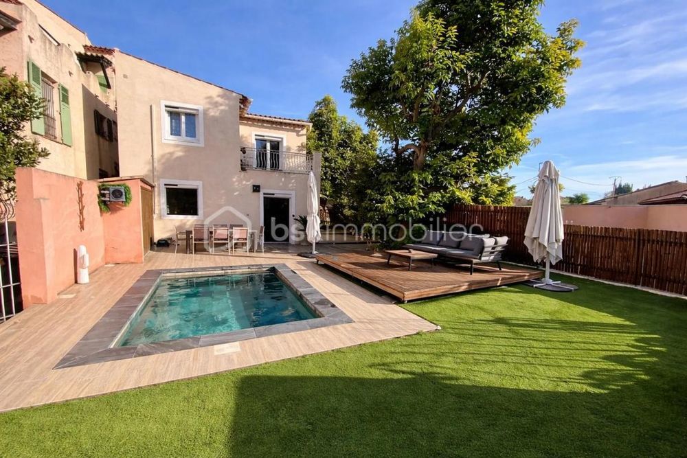 � vendre  Villa Saint-Laurent-du-Var (06700)