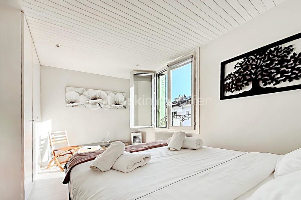 � vendre  Propri�t�/ch�teau Paris 19